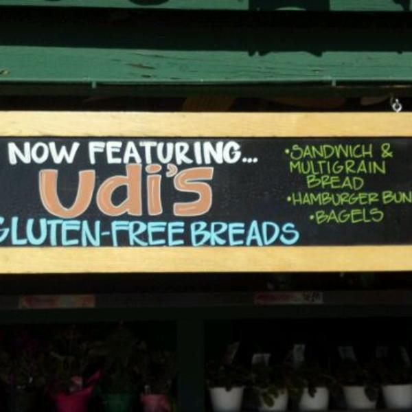 Photo taken at Trader Joe's by Adan H. on 6/3/2012-亚利桑那州凤凰城北部第二十大街4821号 Photo taken at Trader Joe's by Adan H. on 6/3/2012