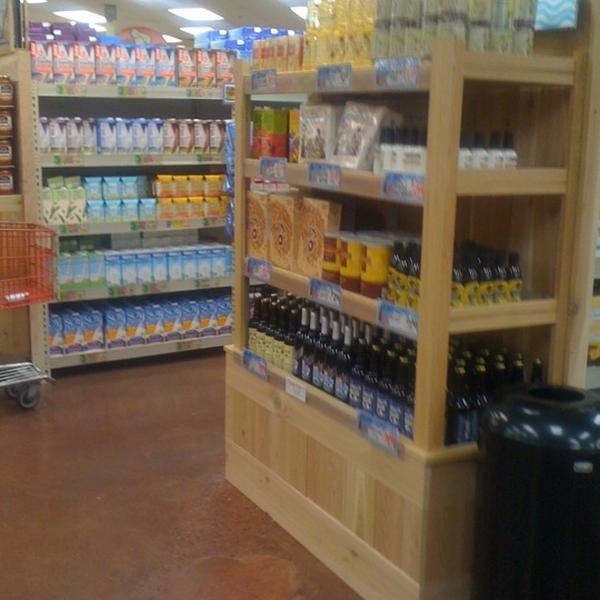 Photo taken at Trader Joe's by Philip J. on 6/8/2012-亚利桑那州凤凰城北部第二十大街4821号 Photo taken at Trader Joe's by Philip J. on 6/8/2012