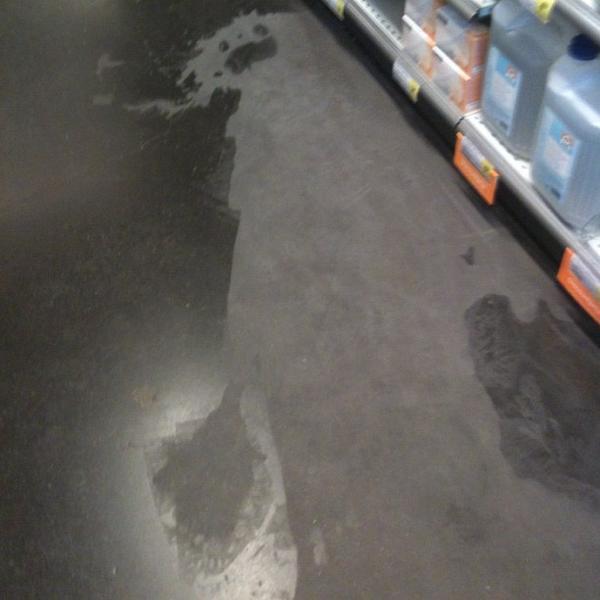 Photo taken at Proxy Delhaize by RicoBel on 9/6/2012