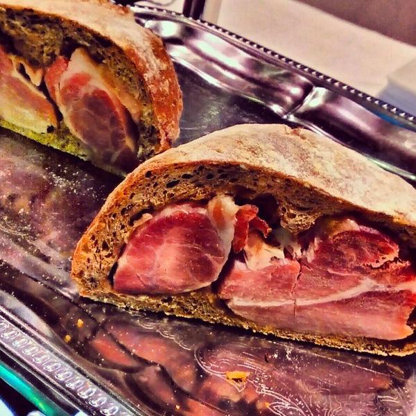 Photo taken at MERKUR Hoher Markt by Andreasz D. on 1/17/2013