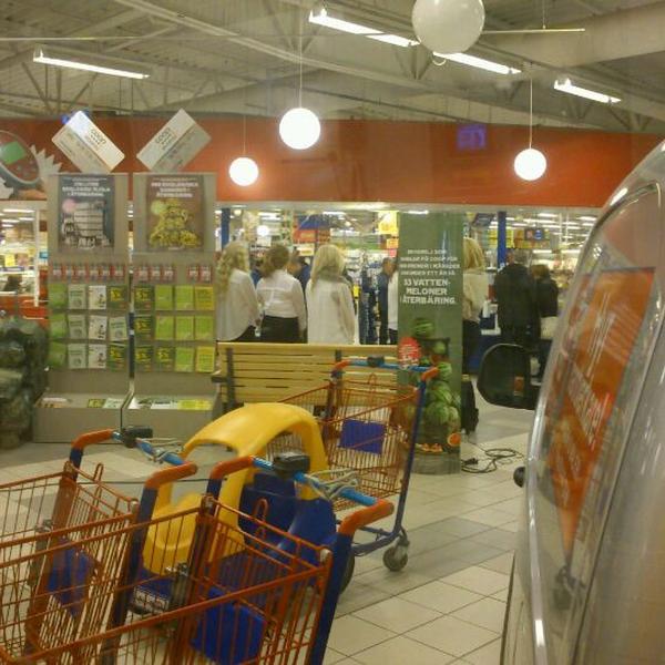 Photo taken at Coop Forum by Christian W. on 10/29/2011