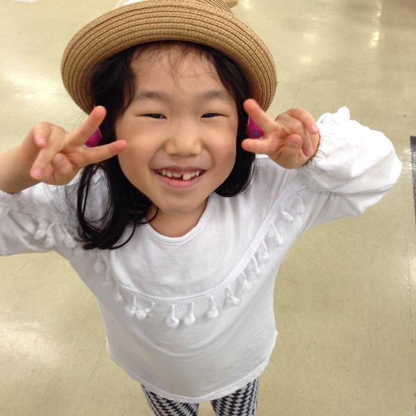 Photo taken at 홈플러스 (Home plus) by 영찬 김. on 4/5/2015-首尔市道峰区道峰路678号(放鹤店) Photo taken at 홈플러스 (Home plus) by 영찬 김. on 4/5/2015