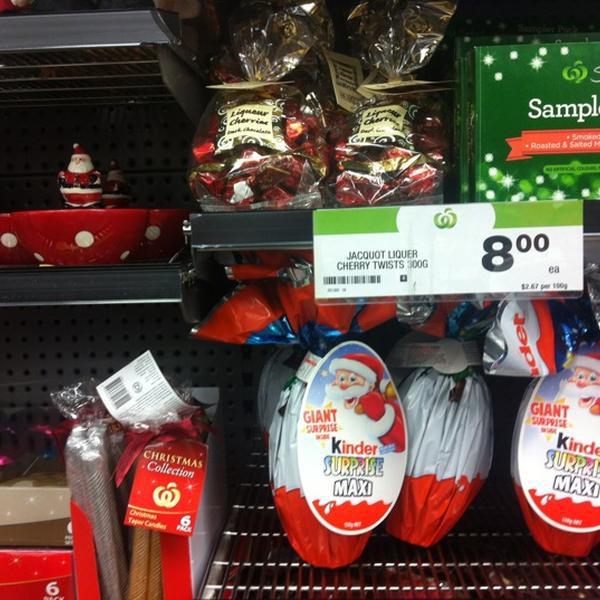 Photo taken at Woolworths by Alessio B. on 11/20/2012