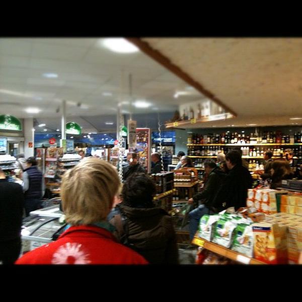 Photo taken at EDEKA Schlemmermarkt by Holger R. on 3/23/2012