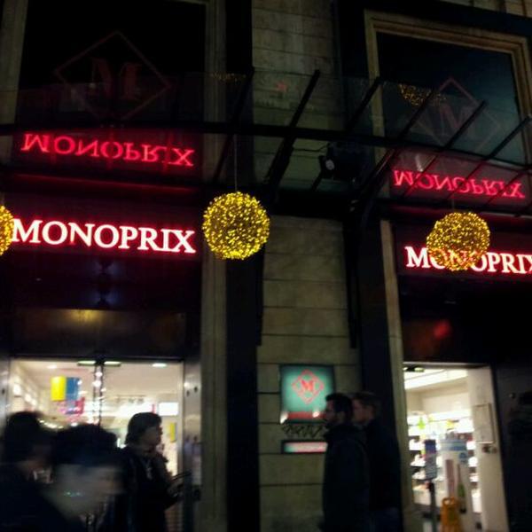 Photo taken at Monoprix by Skytie on 12/3/2011