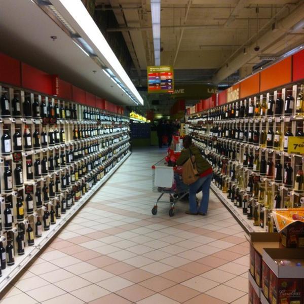 Photo taken at Monoprix by Константин Н. on 9/21/2012