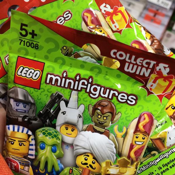 Photo taken at 이마트 (E-Mart) by Jieun Y. on 1/17/2015-京畿道城南盆塘区134易买得超市 Photo taken at 이마트 (E-Mart) by Jieun Y. on 1/17/2015