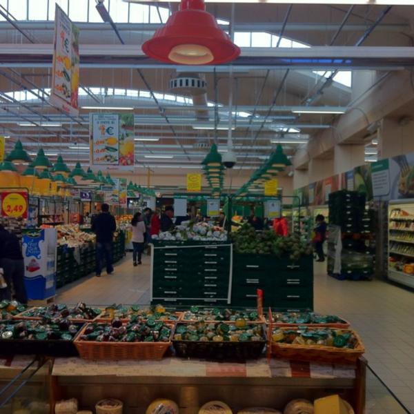 Photo taken at Auchan Casal Bertone by Nat *. on 4/21/2012