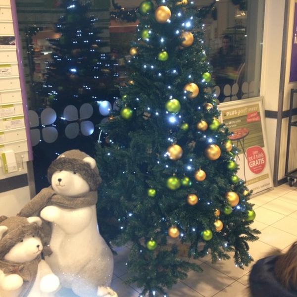 Photo taken at PLUS by Tonnie v. on 12/8/2012-荷兰北布拉班特省平行路1b Photo taken at PLUS by Tonnie v. on 12/8/2012