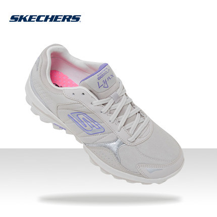 Skechers斯凯奇时尚系带鞋 车缝线透气运动鞋 舒适轻盈女鞋13642 Skechers斯凯奇时尚系带鞋 车缝线透气运动鞋 舒适轻盈女鞋13642