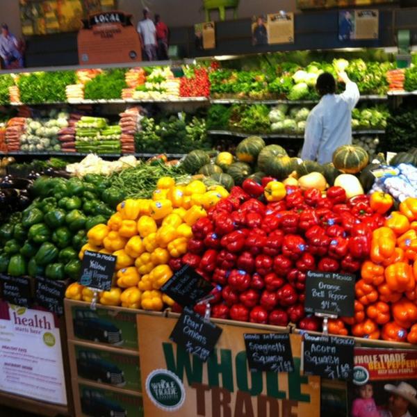 Photo taken at Whole Foods Market by Miki D. on 4/18/2012-加利福尼亚州威尼斯林肯大道225号 Photo taken at Whole Foods Market by Miki D. on 4/18/2012