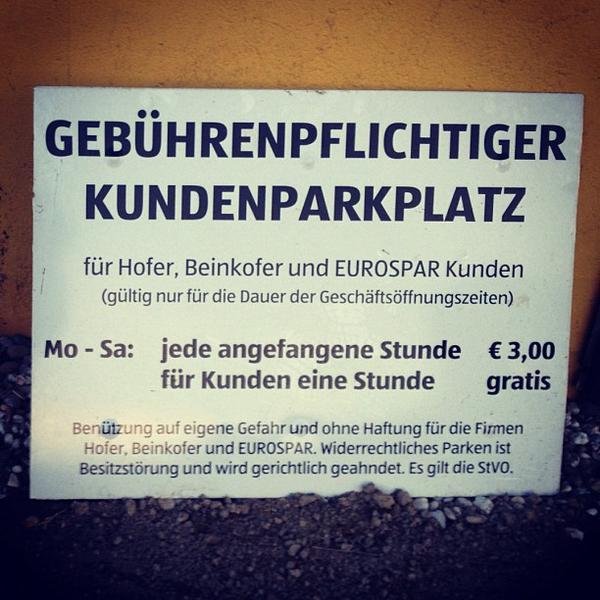 Photo taken at Hofer by austrianpsycho on 9/21/2012