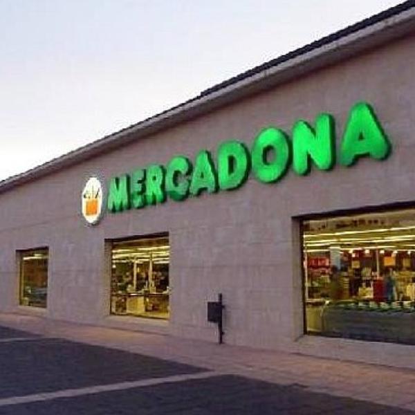 Photo taken at Mercadona by Jose Luis A. on 7/23/2013