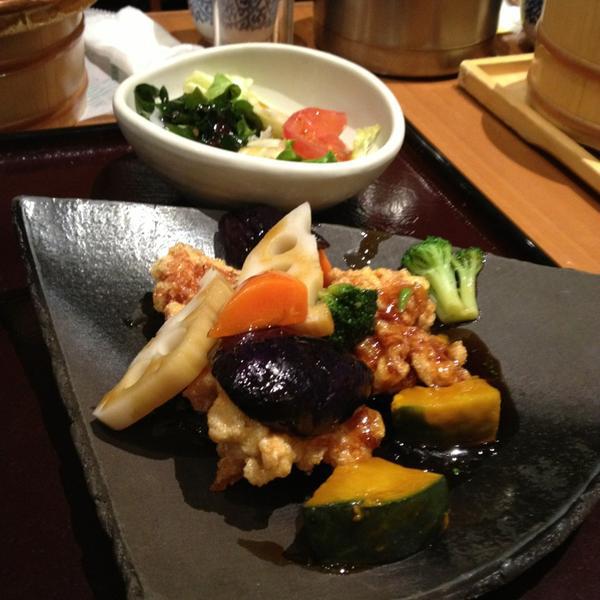 Photo taken at イオンモール浜松志都吕 by Take A. on 6/5/2013