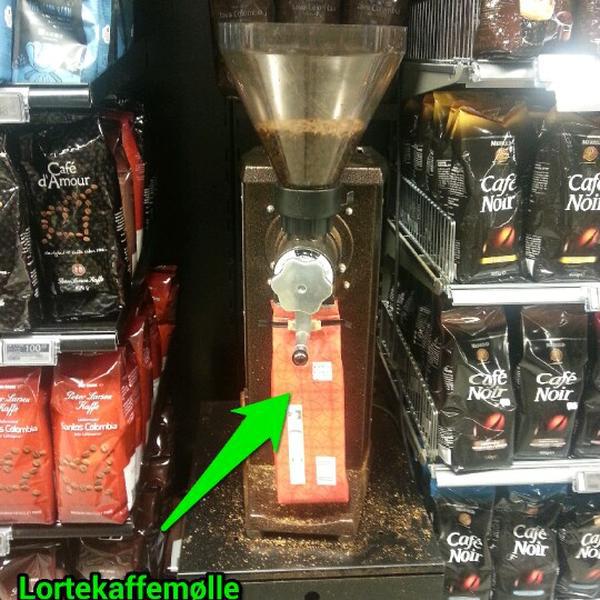 Photo taken at SuperBest by Hans-Erik on 12/22/2012