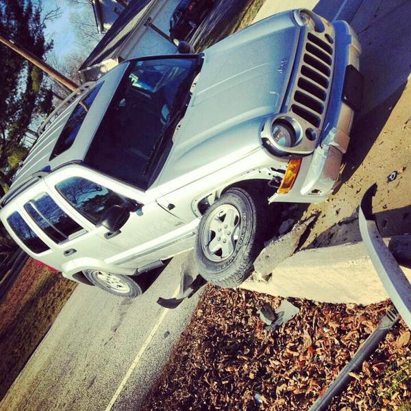 Photo taken at Trader Joe's by Arthur S. on 1/7/2013-美国伊利诺斯州丹尼森市奥格登大道122 Photo taken at Trader Joe's by Arthur S. on 1/7/2013