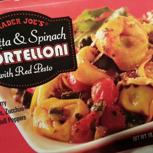 Photo taken at Trader Joe's by Marie Anne W. on 2/13/2013-亚利桑那州斯科茨代尔弗兰克劳埃德莱特路7555号 Photo taken at Trader Joe's by Marie Anne W. on 2/13/2013