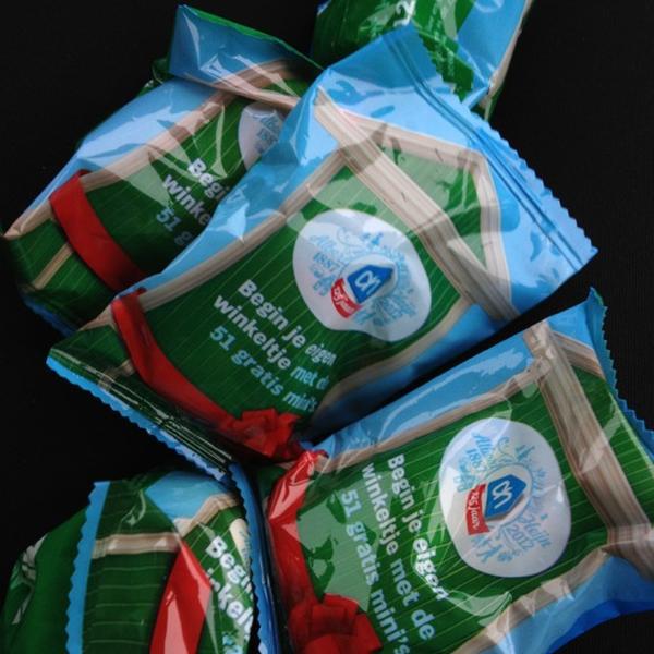 Photo taken at Albert Heijn by Aline B. on 4/28/2012-荷兰弗莱福兰省阿尔梅勒波特广场15 Photo taken at Albert Heijn by Aline B. on 4/28/2012