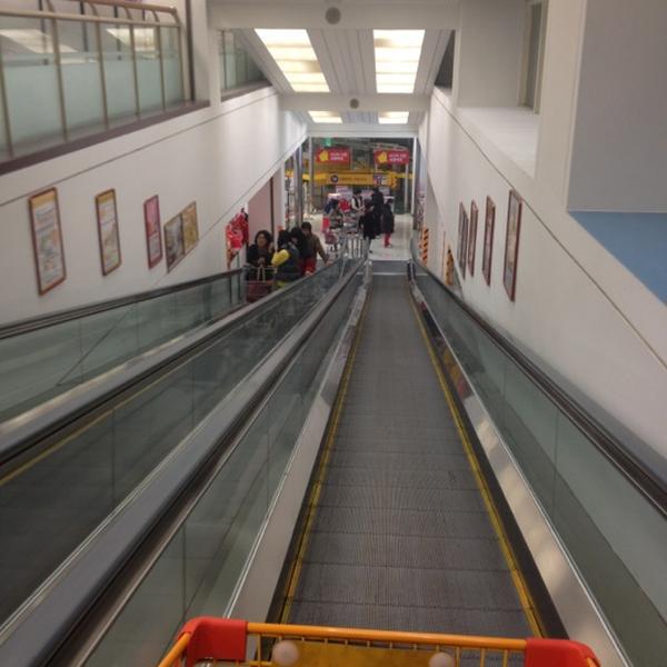 Photo taken at 이마트 (E-Mart) by sesajoon on 2/10/2012-忠清北道忠州市新尼面中原洞3420易买得超市 Photo taken at 이마트 (E-Mart) by sesajoon on 2/10/2012