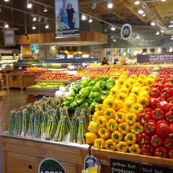 Photo taken at Whole Foods Market by Keiji M. on 7/2/2012-加利福尼亚州库比蒂诺史蒂文斯希大道20955号 Photo taken at Whole Foods Market by Keiji M. on 7/2/2012