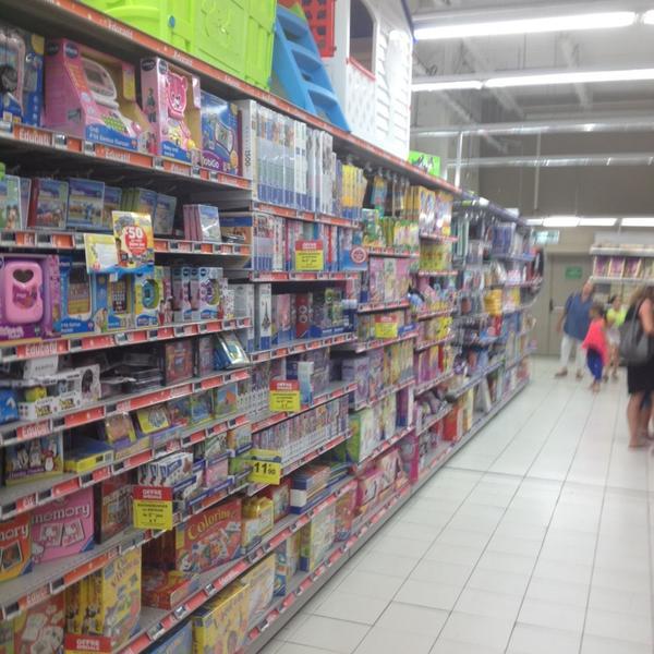 Photo taken at Carrefour by Thierry S. on 7/11/2014-法国尼斯罗屈埃比利埃街 Photo taken at Carrefour by Thierry S. on 7/11/2014