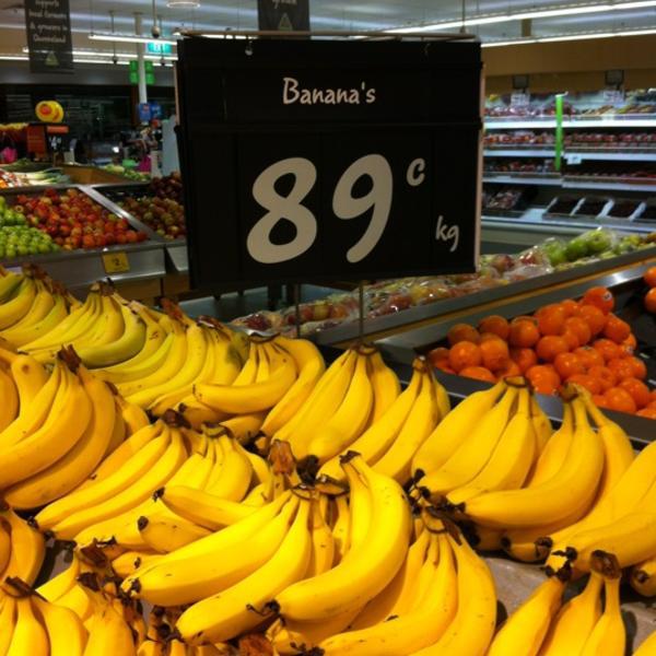 Photo taken at Coles by tsvnq on 6/20/2012-昆士兰州4814 阿特肯维尔 内森街(罗斯河路) Photo taken at Coles by tsvnq on 6/20/2012
