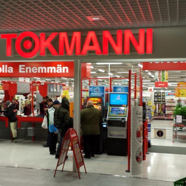 Photo taken at Tokmanni by Kimmo A. on 11/8/2014