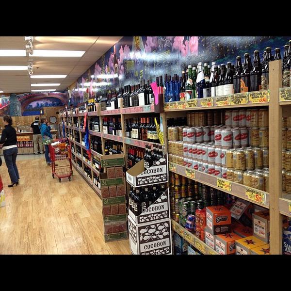 Photo taken at Trader Joe's by Joe C. on 4/11/2012-美国马萨诸塞州剑桥滨江路748 Photo taken at Trader Joe's by Joe C. on 4/11/2012