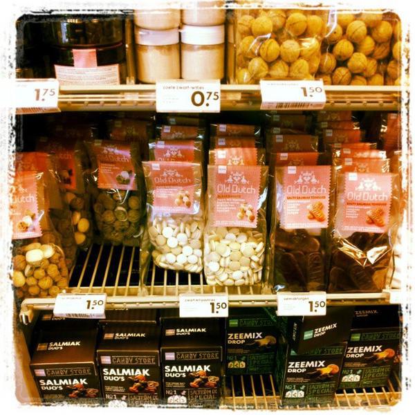 Photo taken at HEMA by Adelle M. on 4/23/2012-荷兰阿姆斯特丹南站 Photo taken at HEMA by Adelle M. on 4/23/2012