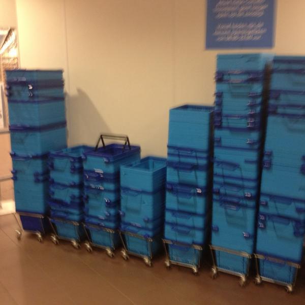 Photo taken at Albert Heijn by Hen s. on 5/27/2013-荷兰阿姆斯特丹科内利斯特罗斯特广场11号 Photo taken at Albert Heijn by Hen s. on 5/27/2013