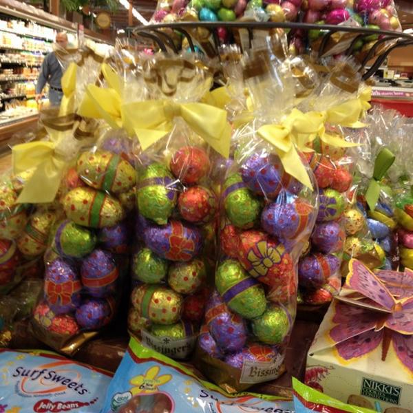 Photo taken at Whole Foods Market by Mira B. on 3/20/2012-加利福尼亚州埃尔塞贡多塞普尔维达大道760 Photo taken at Whole Foods Market by Mira B. on 3/20/2012