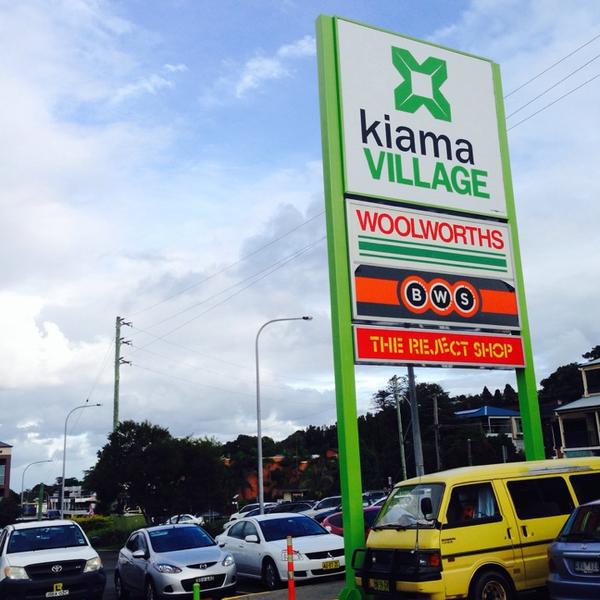 Photo taken at Woolworths by MarioClub on 4/7/2014
