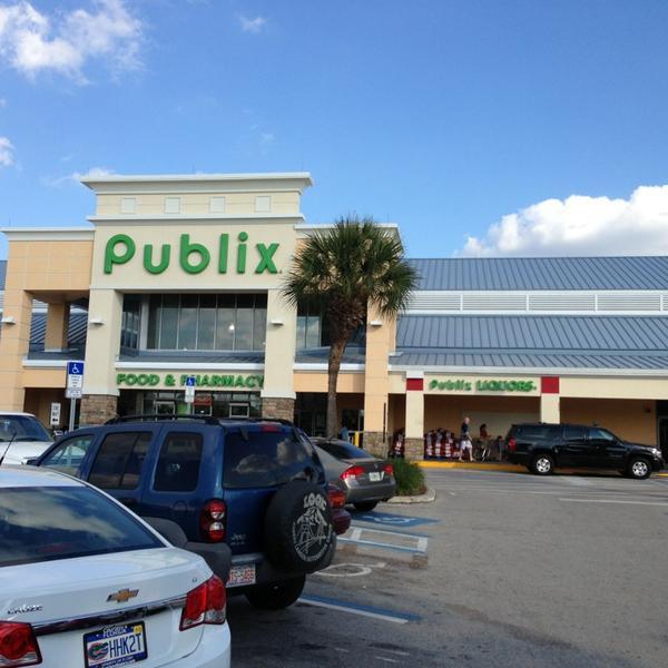 Photo taken at Publix by Antonio R. on 1/27/2013