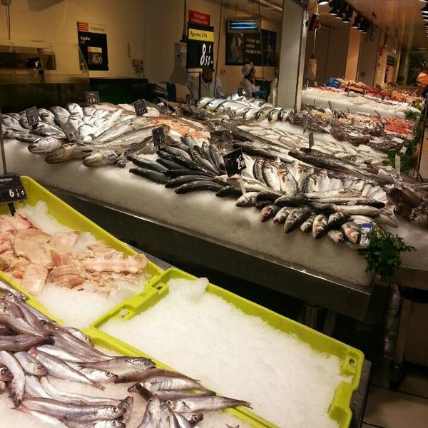 Photo taken at Carrefour Campanar by Roberto P. on 12/19/2013