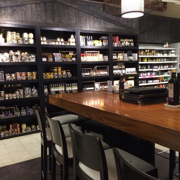 Photo taken at ICA Kvantum by Kanto A. on 2/10/2014