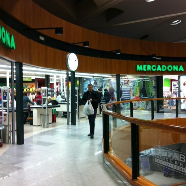 Photo taken at Mercadona by Patricia G. on 4/18/2012