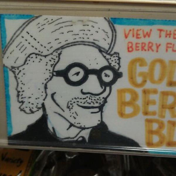 Photo taken at Trader Joe's by Ken D. on 4/15/2012-加尼福尼亚 奥克兰大学大道5727(在橡树林大道) Photo taken at Trader Joe's by Ken D. on 4/15/2012