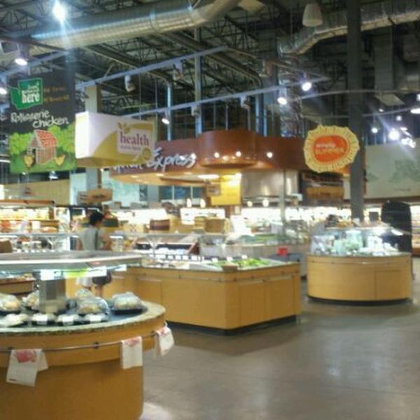 Photo taken at Whole Foods Market by z z. on 7/8/2012-华盛顿州雷德蒙德雷德蒙路17991号 Photo taken at Whole Foods Market by z z. on 7/8/2012