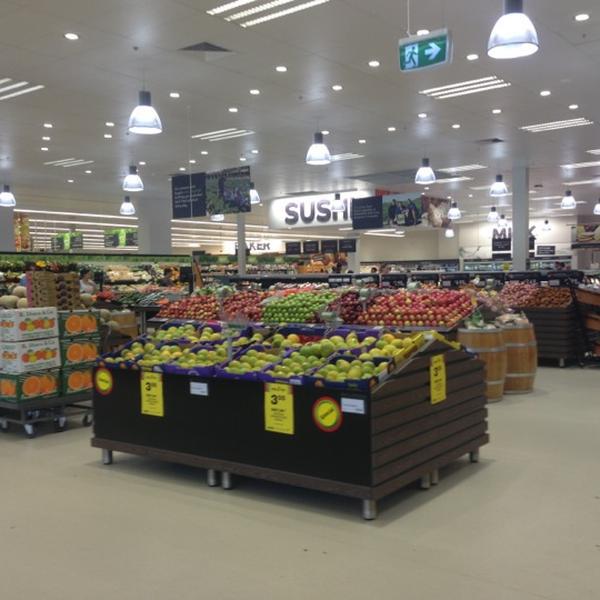 Photo taken at Woolworths by Susan on 11/2/2012-澳大利亚新南威尔士州悉尼安克利夫圣78-96 Photo taken at Woolworths by Susan on 11/2/2012