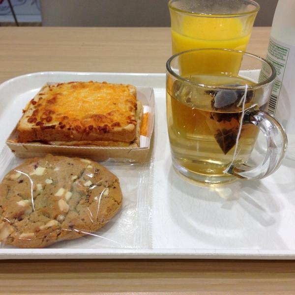 Photo taken at HEMA by Alexander W. on 7/27/2013