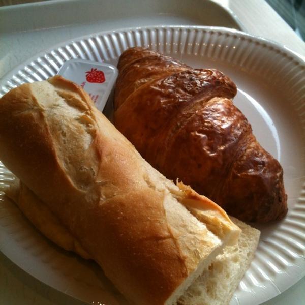 Photo taken at HEMA by Chris S. on 9/7/2012