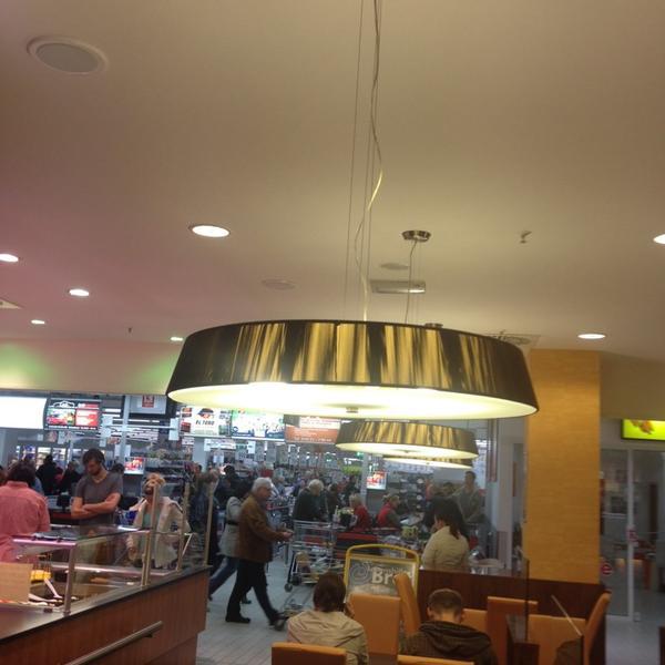 Photo taken at Kaufland by Britta A. on 4/19/2014-德国下萨克森州代尔门霍斯特斯塔丁格大道101 Photo taken at Kaufland by Britta A. on 4/19/2014