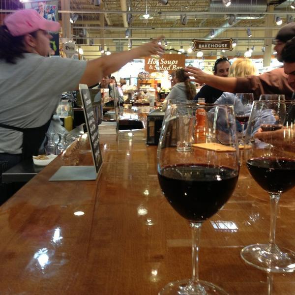 Photo taken at Whole Foods Market by Travis C. on 12/22/2012-美国佛罗里达州奥兰多土耳其湖路8003(位于沙湖路) Photo taken at Whole Foods Market by Travis C. on 12/22/2012