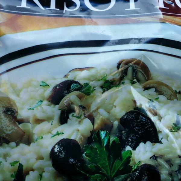 Photo taken at Trader Joe's by Doc C. on 9/15/2014-加利福尼亚州谢尔曼奥克斯黑泽汀大道滨江路14119号 Photo taken at Trader Joe's by Doc C. on 9/15/2014