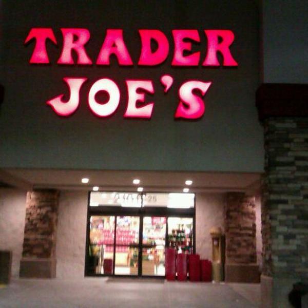 Photo taken at Trader Joe's by Nedim S. on 11/26/2011-内华达州拉斯维加斯市迪凯特大道2101号 Photo taken at Trader Joe's by Nedim S. on 11/26/2011