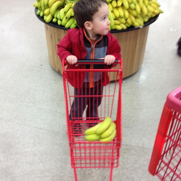 Photo taken at Trader Joe's by Joey L. on 12/22/2012-美国康涅狄格州费尔菲尔德布莱克岩2258 Photo taken at Trader Joe's by Joey L. on 12/22/2012
