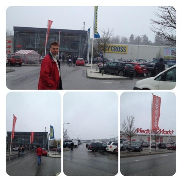 Photo taken at City Gross Länna by Warisara S. on 3/31/2012