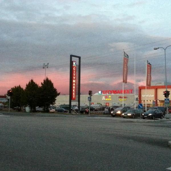 Photo taken at K-citymarket by Anette S. on 10/11/2012-新地区万塔瓦力莫路9 Photo taken at K-citymarket by Anette S. on 10/11/2012