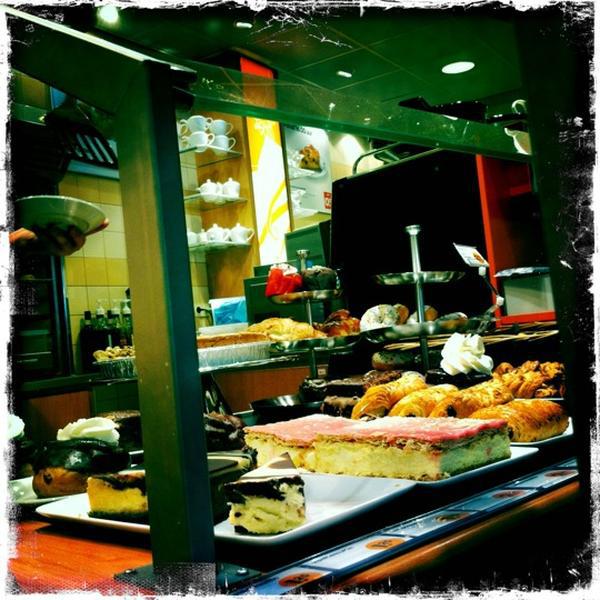 Photo taken at HEMA by Eric R. on 2/25/2012