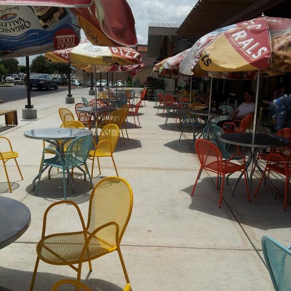 Photo taken at Whole Foods Market by HajarChi on 6/9/2013-美国得克萨斯州圣安东尼奥布兰科路18403 Photo taken at Whole Foods Market by HajarChi on 6/9/2013